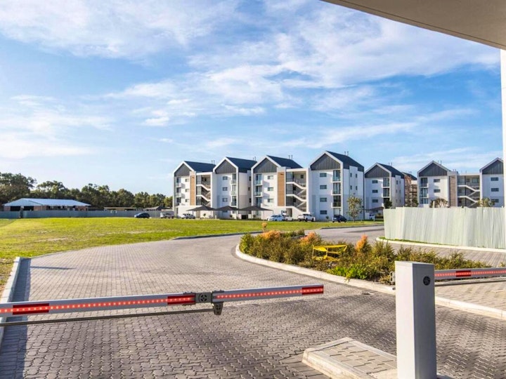 2 Bedroom Property for Sale in Summerstrand Eastern Cape